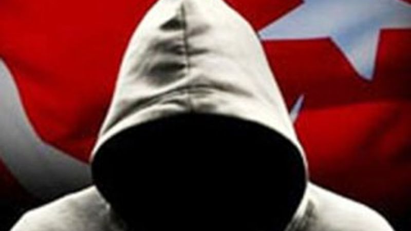 Türk hackerlar Ayyıldız Tim'in yeni hedefi Facebook