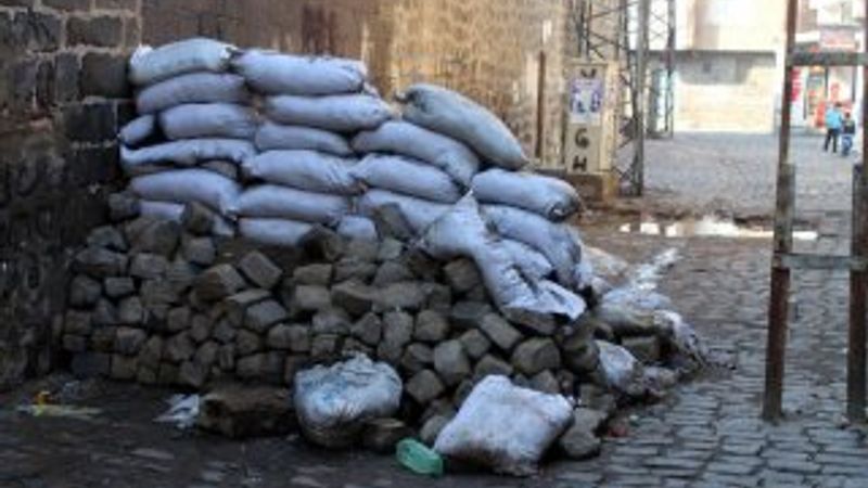 Sur’da 6 mahallede daha sokağa çıkma yasağı ilan edildi