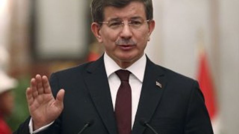 Davutoğlu: Teröre karşı tam saha pres