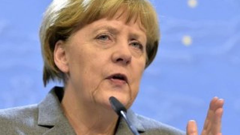 Merkel: Fabrika açmak yetmiyor