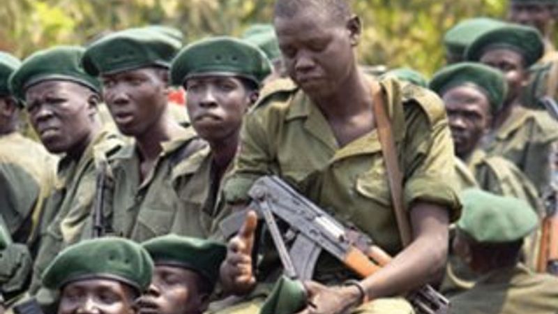 Güney Sudan'da askerlere tecavüz izni