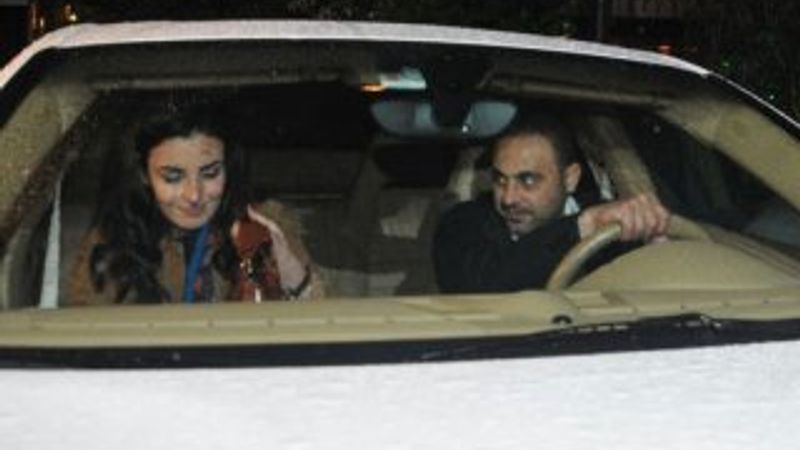 Hasan Şaş ile Sevcan Orhan nişanlandı