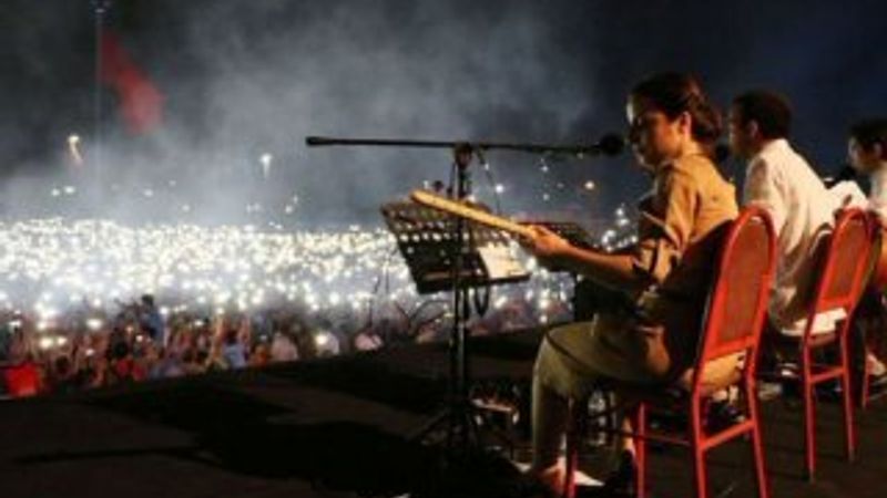 İzmir Valiliği Grup Yorum'un konserini iptal etti