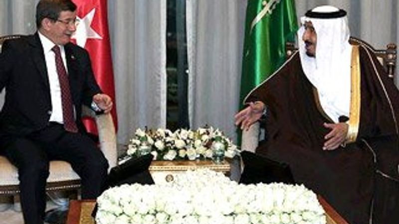 Başbakan Davutoğlu Kral Selman ile görüştü