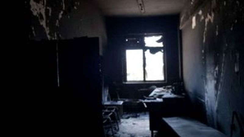 Teröristler Mardin'de diyaliz merkezini yaktı