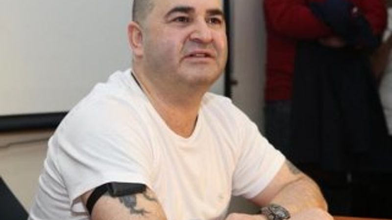 Şafak Sezer sinir krizi geçirdi