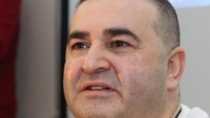 Şafak Sezer kalp krizi geçirdi