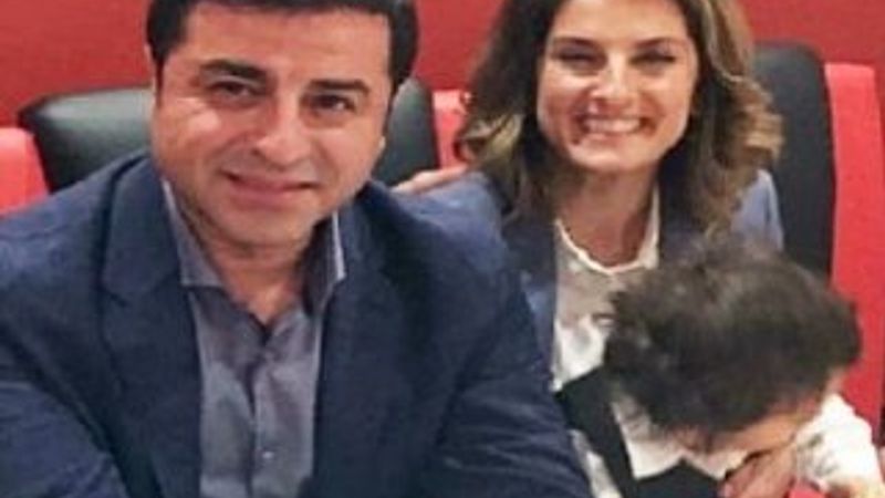 Demirtaş boks maçı izlemek için Almanya'ya gitti