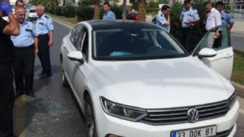 Mersin'de işadamına kırmızı ışıkta infaz