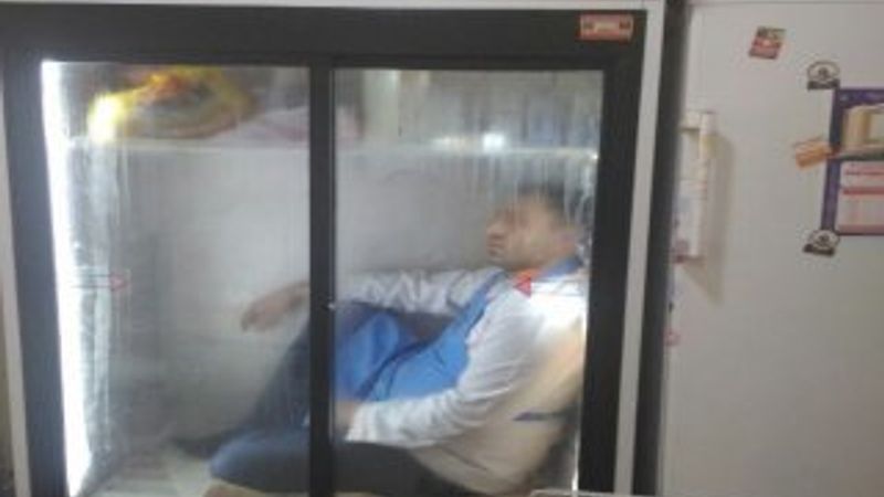 Tokat’ta sıcaktan bunalan aşçı buzdolabına girdi