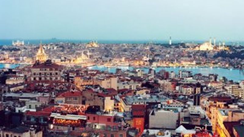 Araplar emlak yatırımı için İstanbul'a geliyor