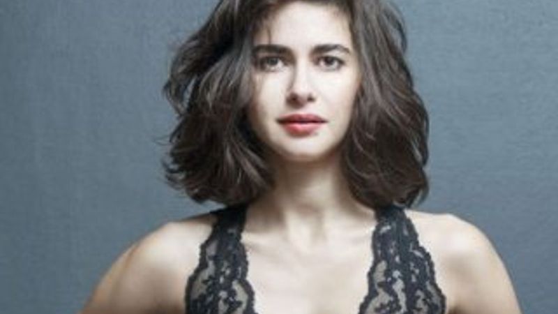 Nesrin Cavadzade'den ABD'li polislere destek