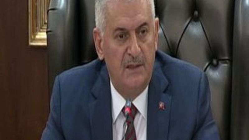 Demokrasi nöbetinde Başbakan Yıldırım'ı ağlatan fotoğraf