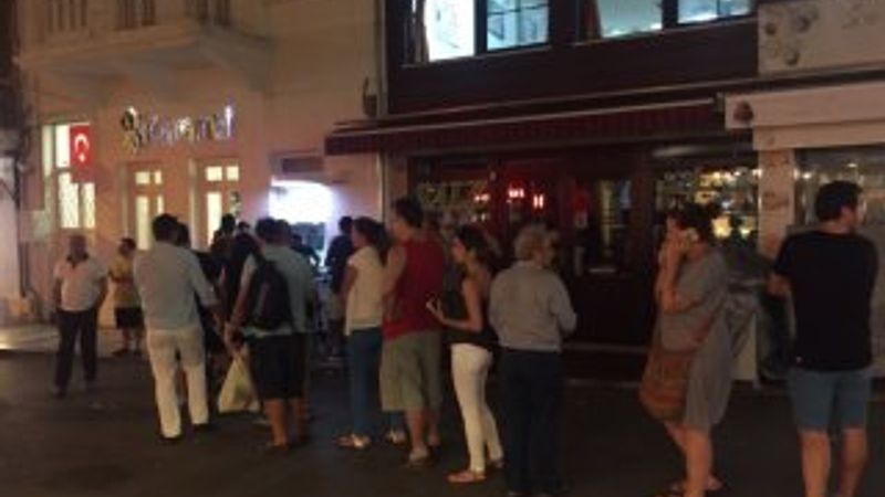 15 Temmuz gecesi ATM'leri boşalttılar