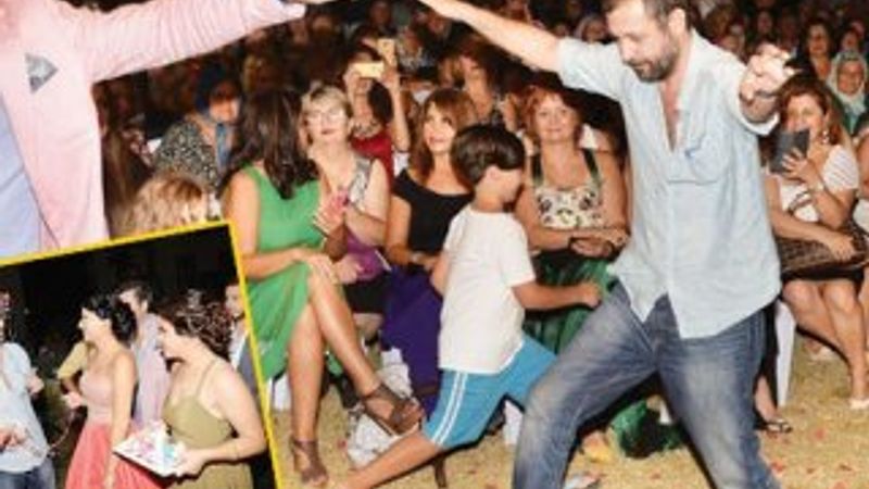 Nejat İşler harmandalı oynadı