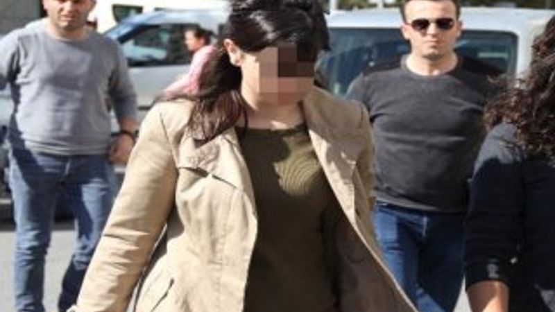 FETÖ soruşturmasında 2 kadın hakim gözaltında