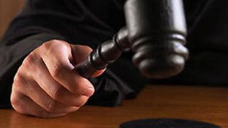 Darbeci 8 subay tutuklandı