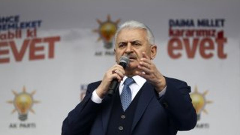 Başbakan'dan Hürriyet'in manşetine tepki