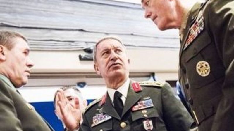 Hulusi Akar'dan ABD'ye YPG uyarısı