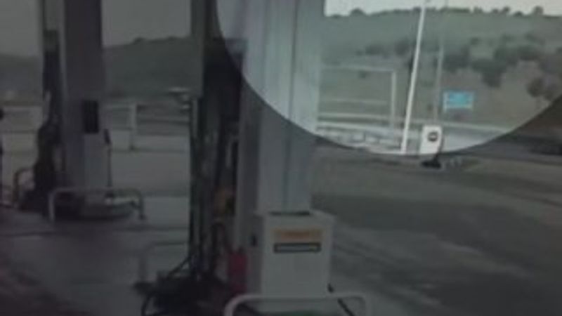 Büyükçekmece'de helikopterin düşme anı