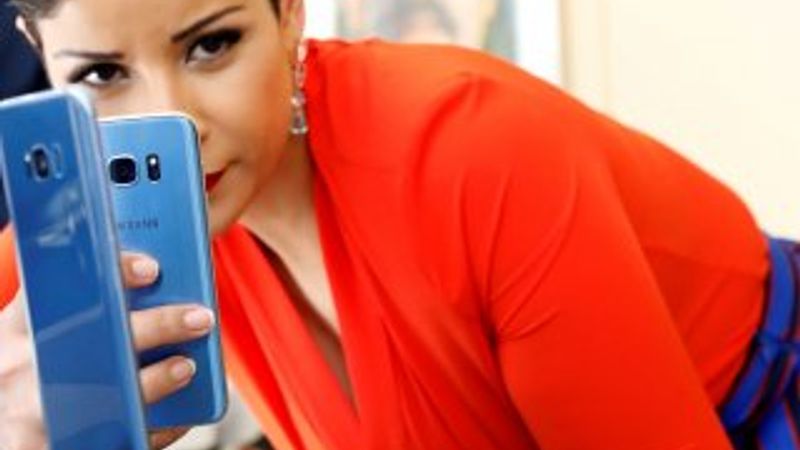 Samsung Galaxy S8'i tanıttı