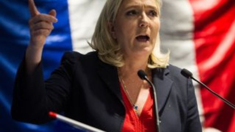 Le Pen'in kampanya binası kundaklandı