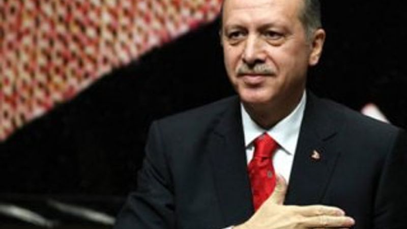 Erdoğan'dan parti liderlerine referandum tebriği