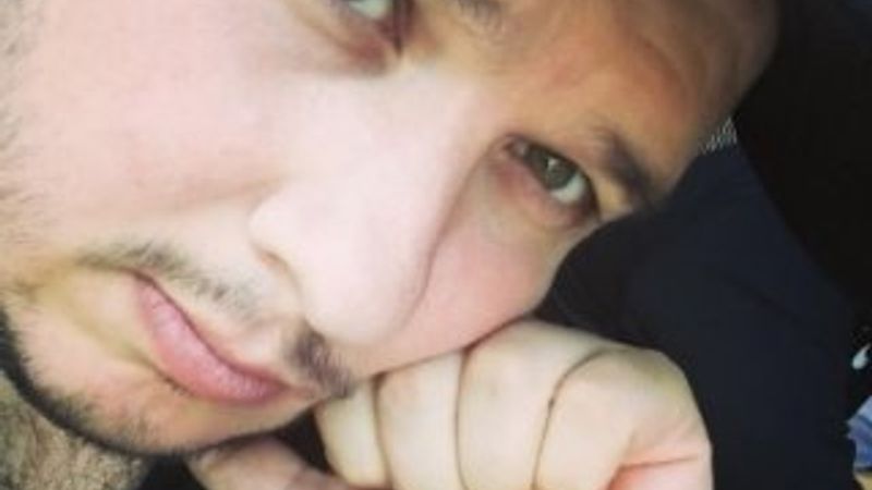 Şahan Gökbakar oyunu kullandı