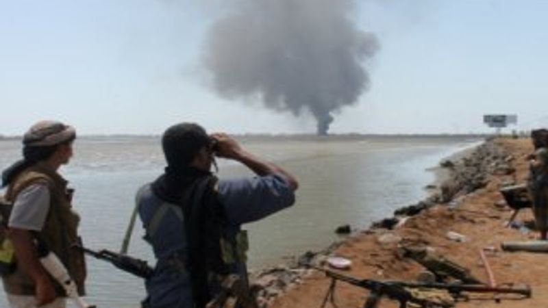 Husiler Kızıldeniz'e deniz mayını döktü