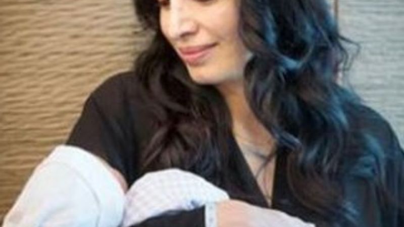 Başak Sayan anne oldu