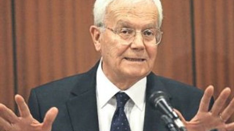 Erdoğan Teziç hayatını kaybetti