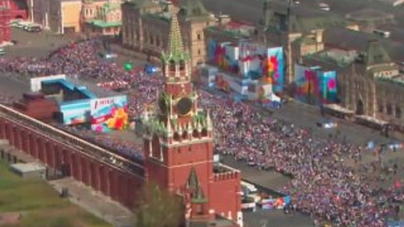 Rusya'da 1 Mayıs kutlamaları başladı