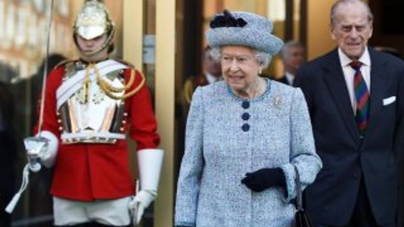 İngiliz Kraliyeti'nde acil durum söylentisi