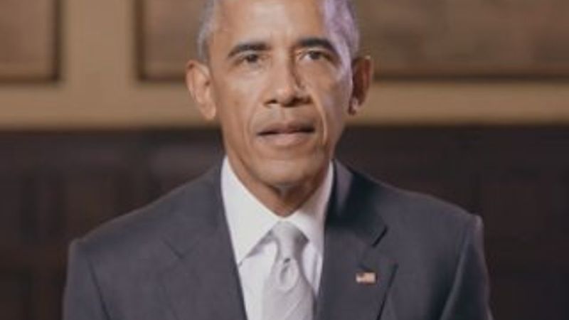 Obama Macron'u desteklediğini açıkladı