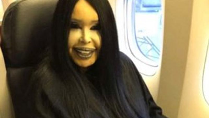 Bülent Ersoy 40 bavulla uçağa bindi