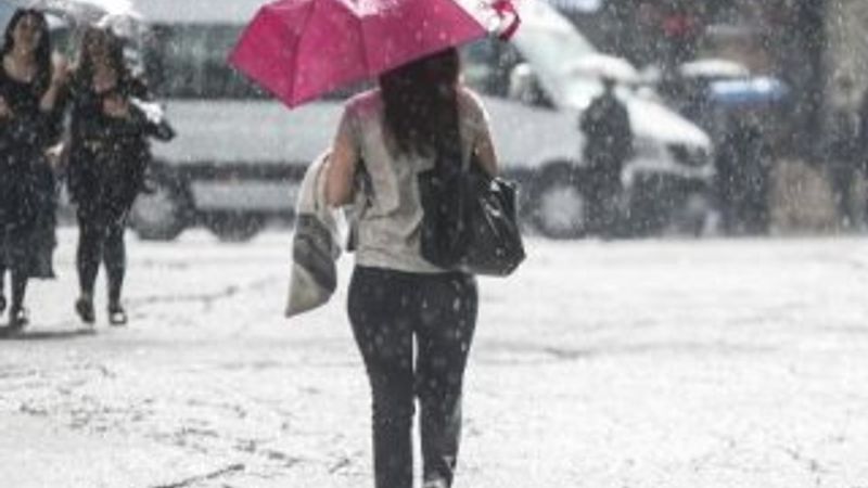 İstanbul'da aralıklı sağanak yağmur