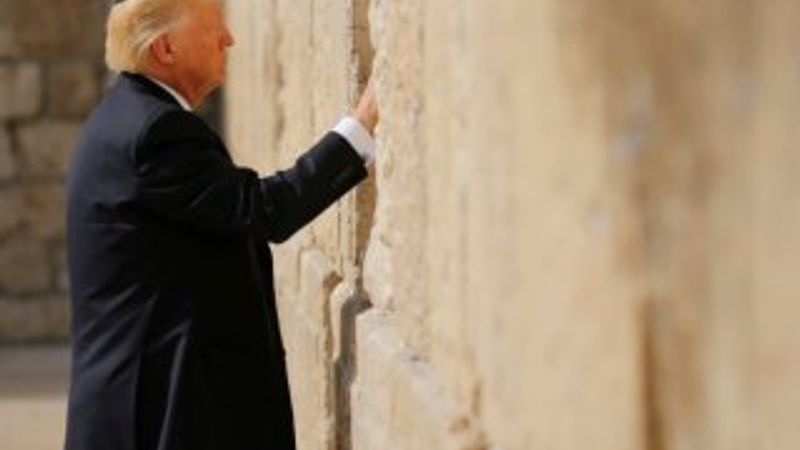 Trump Ağlama Duvarı'nda