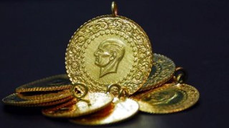 Altın haftaya düşüşle başladı