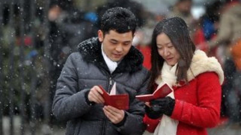 Çin'de bekarlara evlilik baskısı