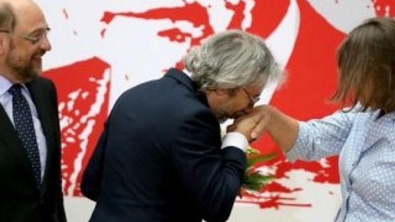 Can Dündar Almanya'dan ödül aldı