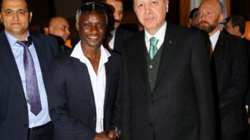 Erdoğan'ı karşılayanlar arasında sürpriz isim