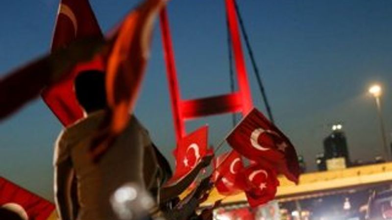 Sedat Ergin'den darbe kontrollü diyenleri susturacak yazı