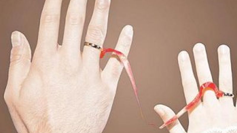 Almanya da küçük yaşta evliliği yasaklıyor