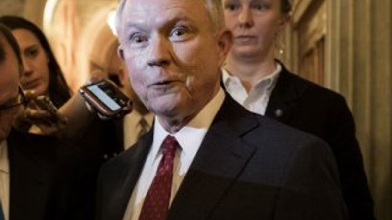 ABD Adalet Bakanı Sessions: İstifa edebilirim