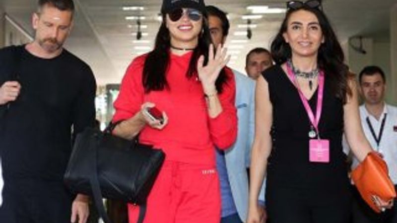 Adriana Lima Antalya’da
