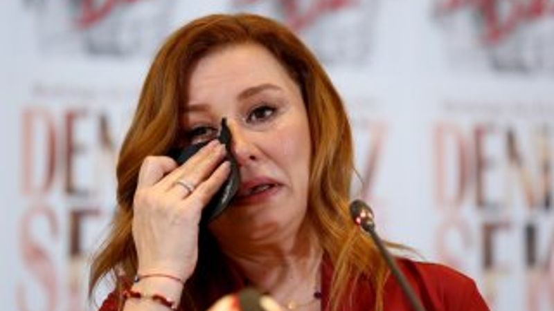 Deniz Seki'den Yıldız Tilbe sürprizi
