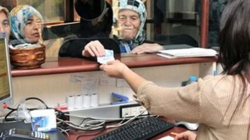 Emekli maaşları bayramdan önce yatırılacak
