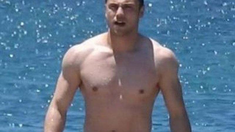 Tolga Sarıtaş: Erkek erkeğe tatile çıktık