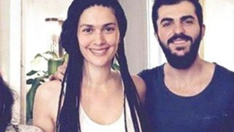 Bergüzar Korel rasta yaptırdı