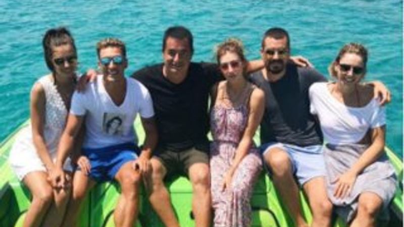 Acun Ilıcalı Mesut Özil'i ağırladı